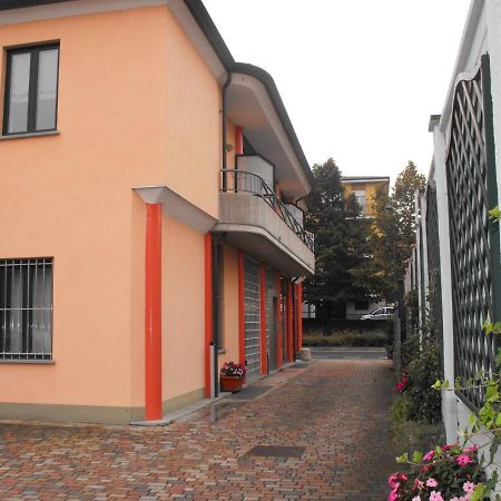 Mini Hotel Wine & Dreams Alba  Buitenkant foto