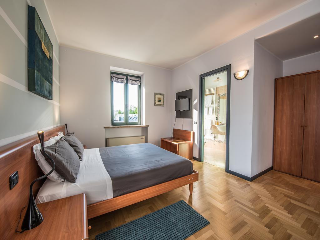 Mini Hotel Wine & Dreams Alba  Buitenkant foto